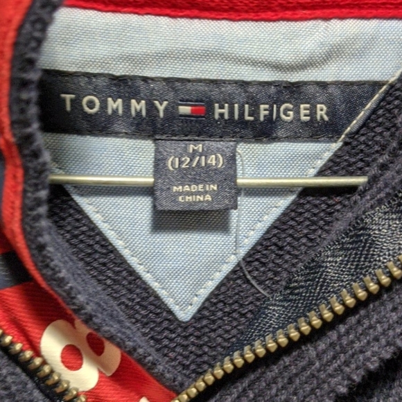 Tommy Hilfiger boys Quarter zip sweater with Elbow patches - Picture 2 of 2